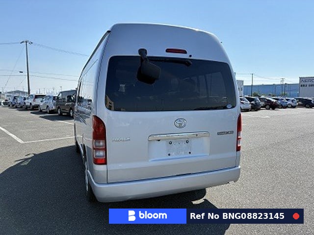 2013 Toyota Hiace Wagon