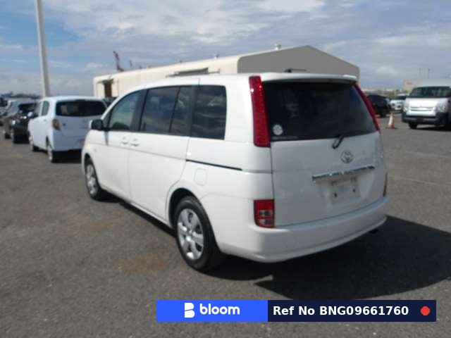 2006 Toyota Isis