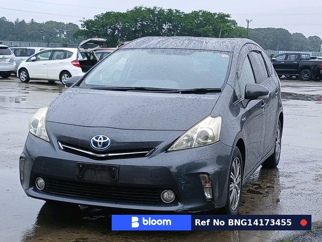 2013 Toyota Prius Alpha