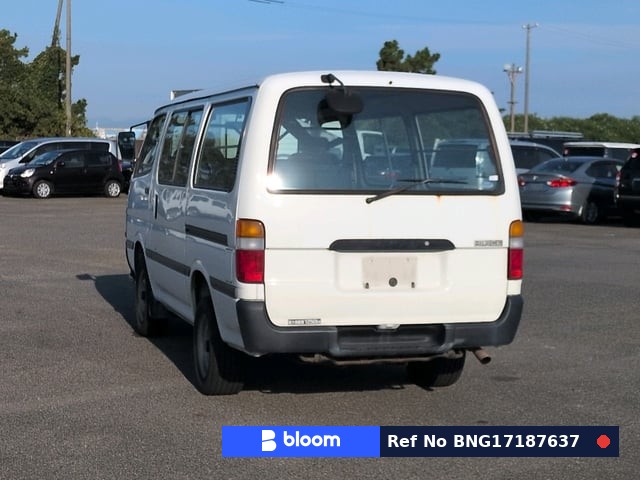 2004 Toyota Hiace VAN