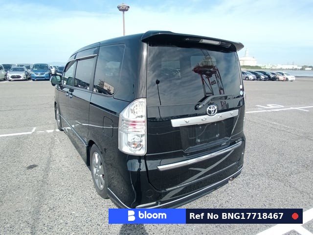 2009 Toyota Voxy