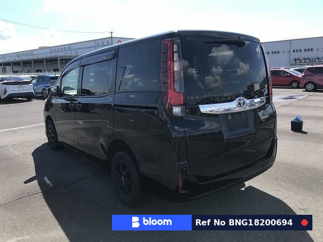 2015 Toyota Noah