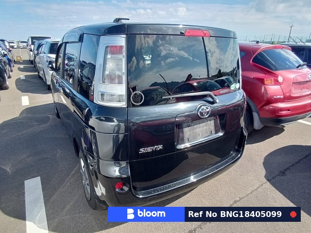 2013 Toyota Sienta
