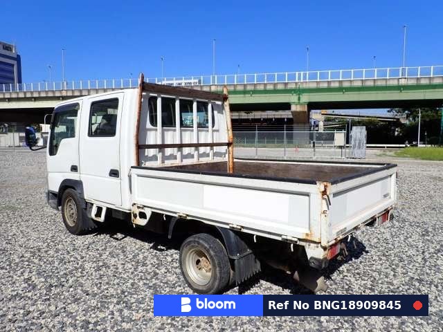 2004 Mazda Titan
