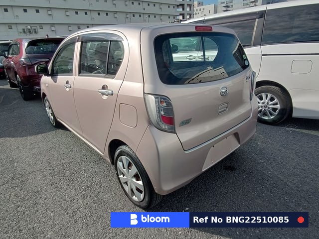 2013 Daihatsu Mira ES