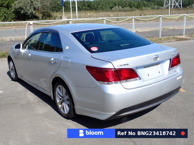 2013 Toyota Crown