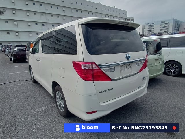 2012 Toyota Alphard Hybrid