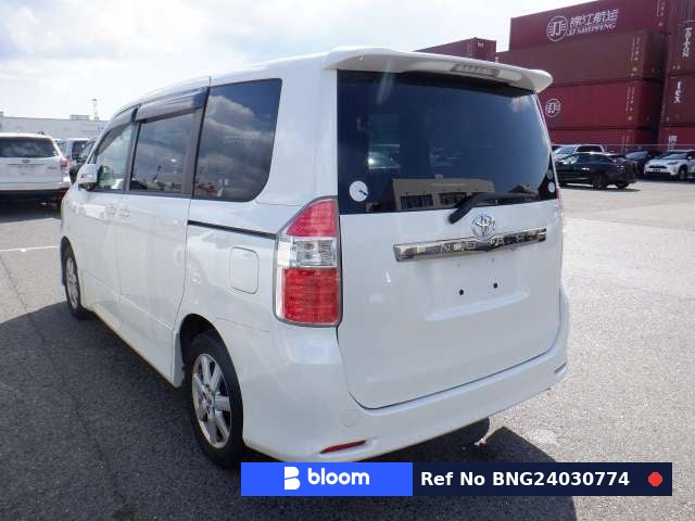 2008 Toyota Noah