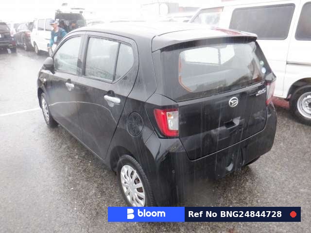 2018 Daihatsu Mira ES