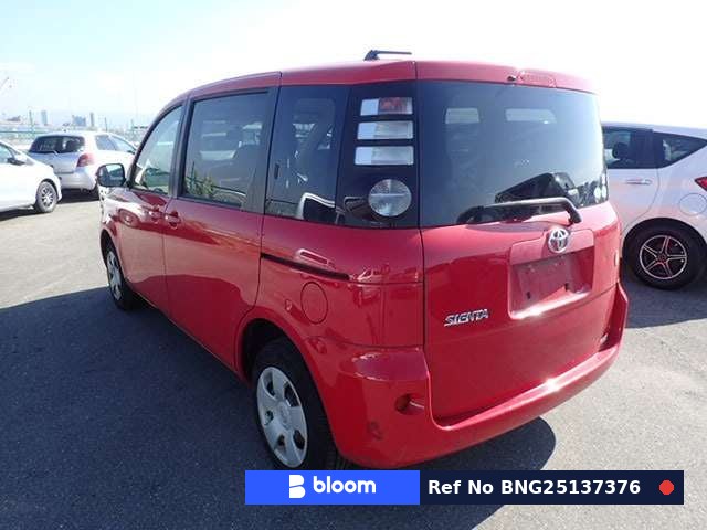 2010 Toyota Sienta