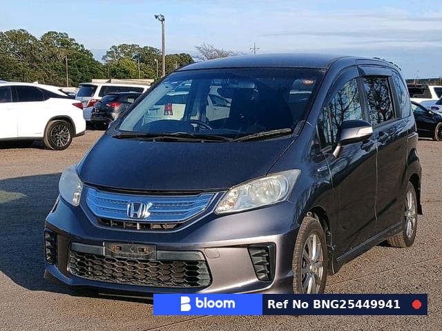 2014 Honda Freed Hybrid