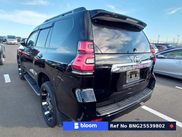 2018 Toyota Land Cruiser Prado