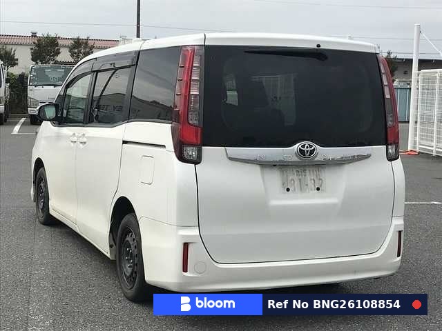 2016 Toyota Noah