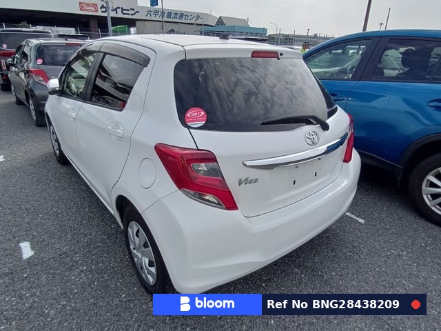2015 Toyota Vitz