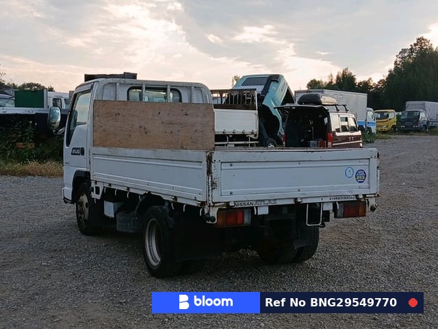 2003 Nissan Atlas Truck