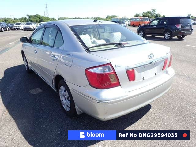 2004 Toyota Premio
