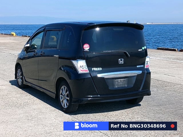 2014 Honda Freed Hybrid
