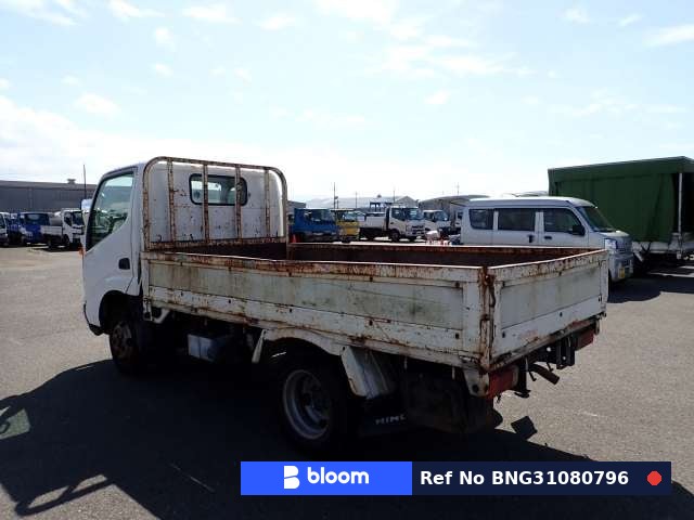 2001 Hino Dutro