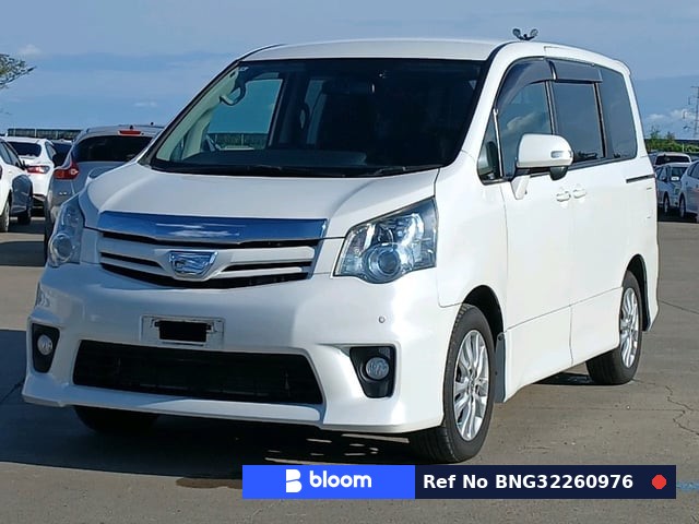 2012 Toyota Noah