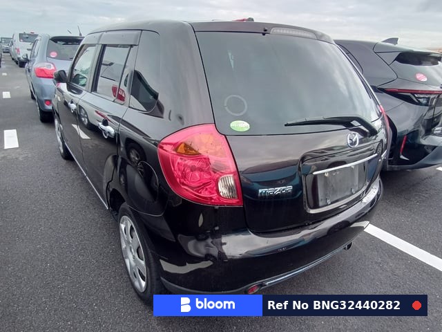 2007 Mazda Verisa