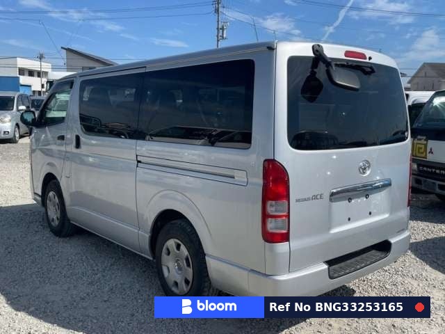 2011 Toyota Regius ACE VAN