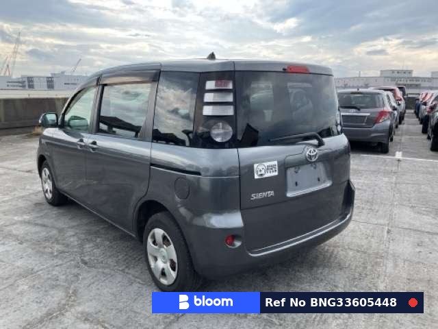 2009 Toyota Sienta