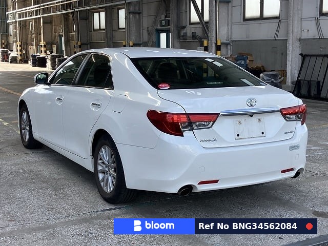 2013 Toyota Mark X