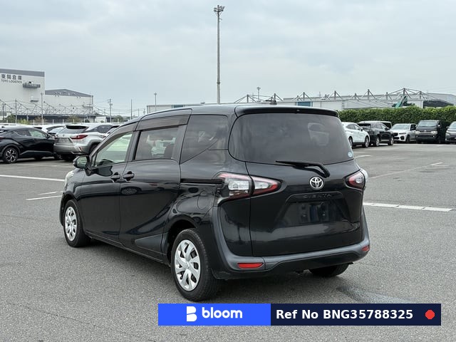 2016 Toyota Sienta