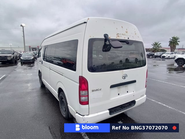 2005 Toyota Hiace VAN