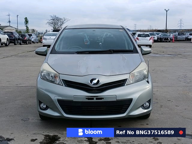 2013 Toyota Vitz