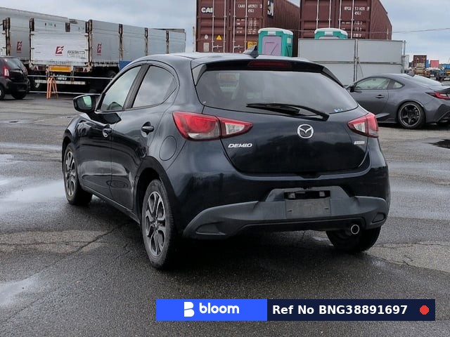 2016 Mazda Demio