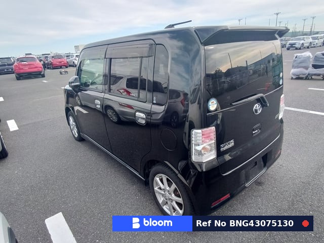 2012 Toyota Pixis Space