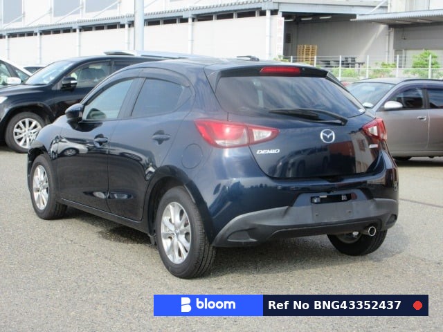 2016 Mazda Demio