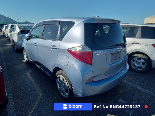 2011 Toyota Ractis