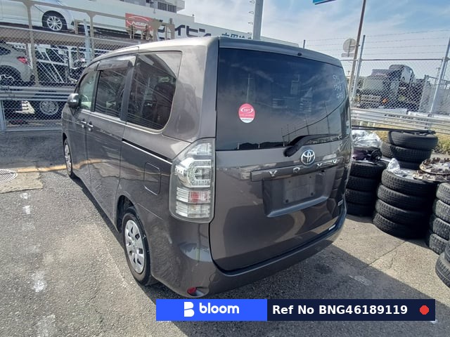 2012 Toyota Voxy
