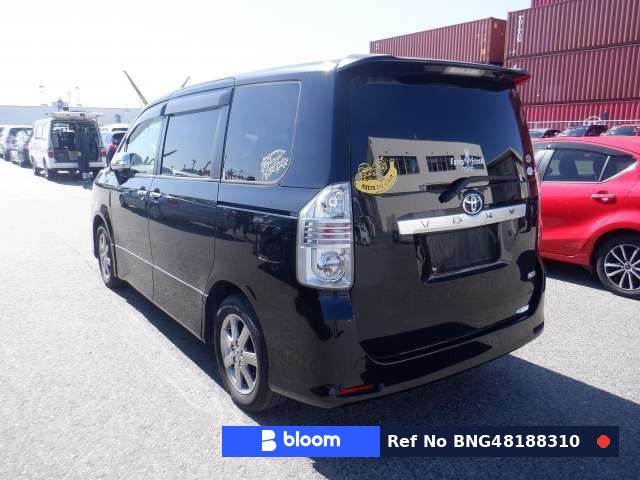 2009 Toyota Voxy