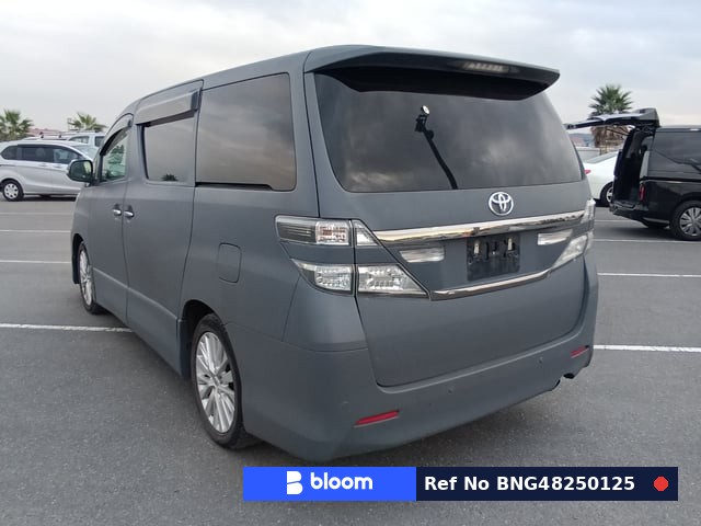 2012 Toyota Vellfire