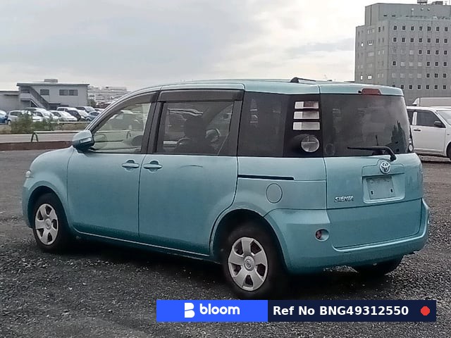 2007 Toyota Sienta