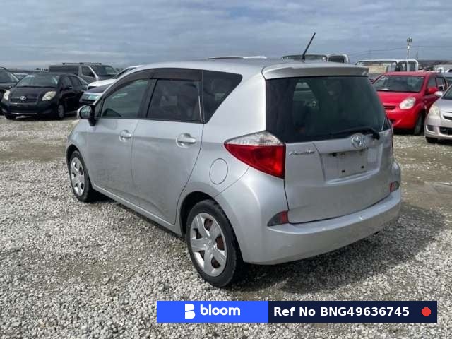 2011 Toyota Ractis