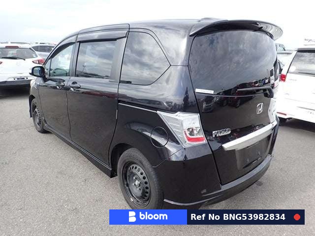 2011 Honda Freed Hybrid