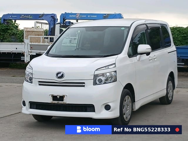 2007 Toyota Voxy