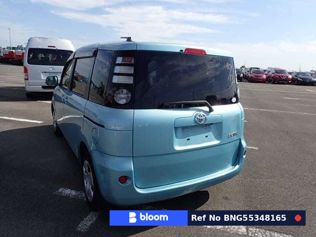 2010 Toyota Sienta