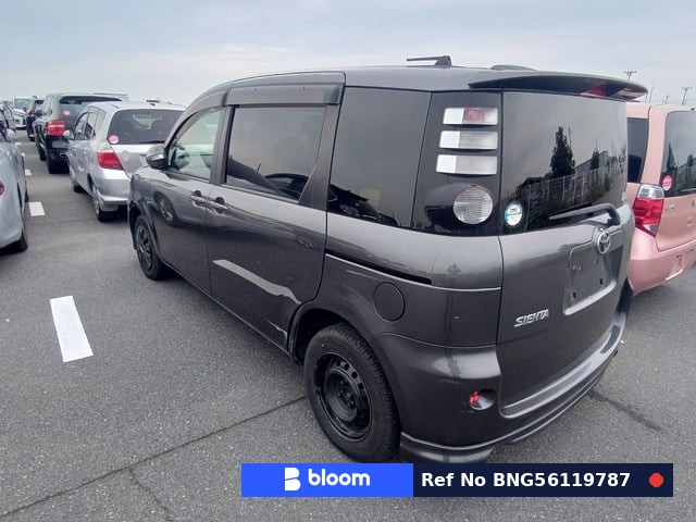 2009 Toyota Sienta