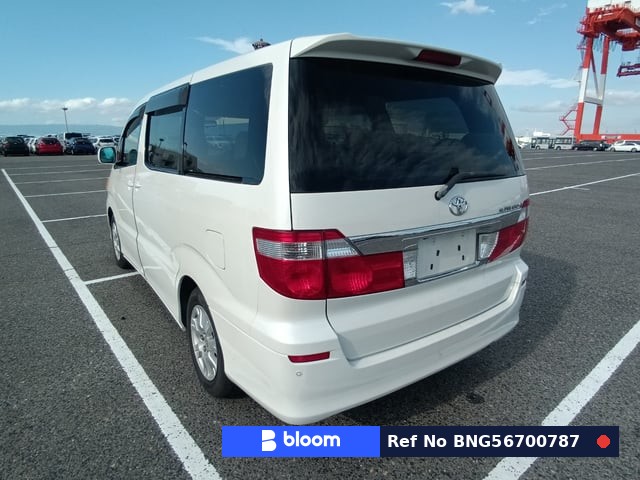 2004 Toyota Alphard