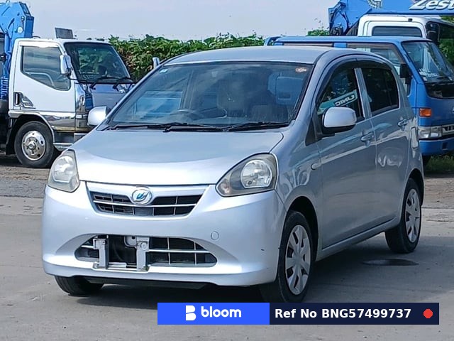 2013 Daihatsu Mira ES