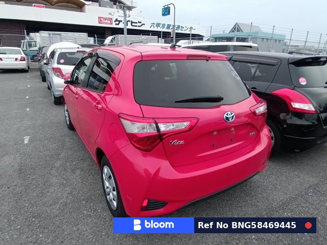 2017 Toyota Vitz