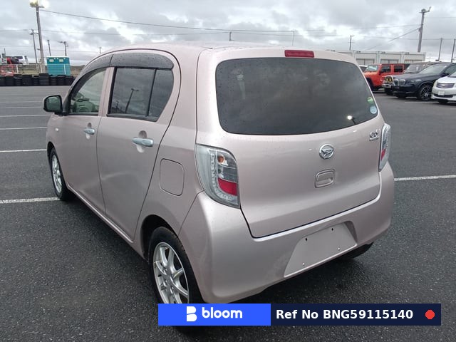 2017 Daihatsu Mira ES
