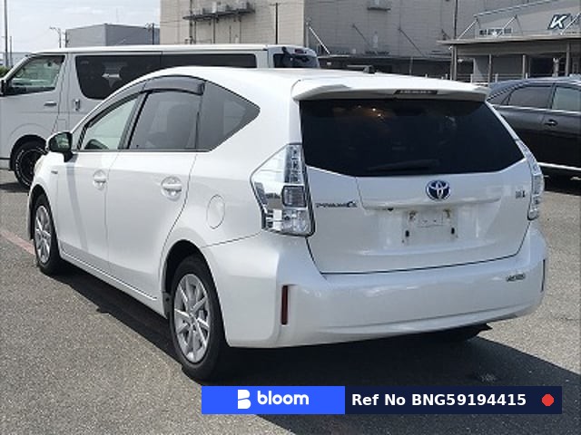 2013 Toyota Prius Alpha