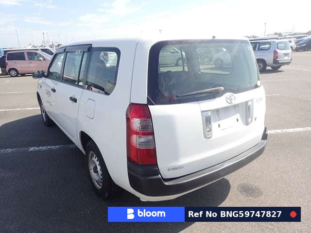 2011 Toyota Succeed VAN