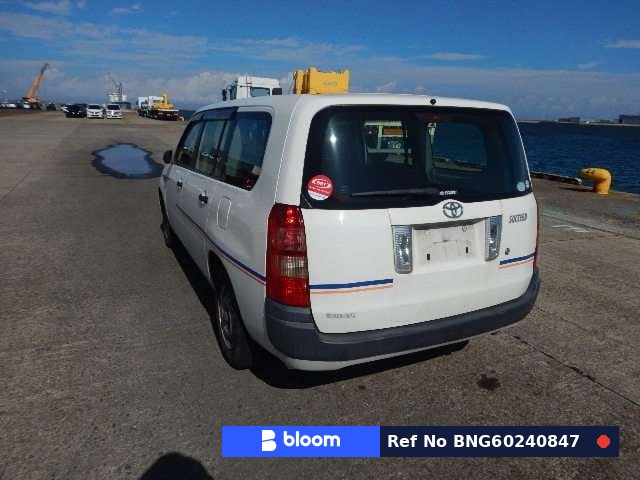 2009 Toyota Succeed VAN